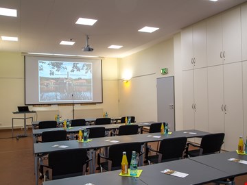 Seminarraum Bestuhlt