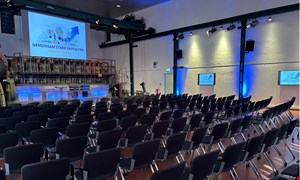 Dieselhalle Bestuhlt leer